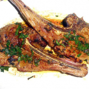 Mongolie côtes mouton grillé