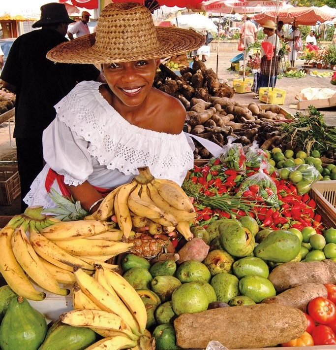 marché Antilles- fruits et légumes tropicaux- cuisine du monde - recettes