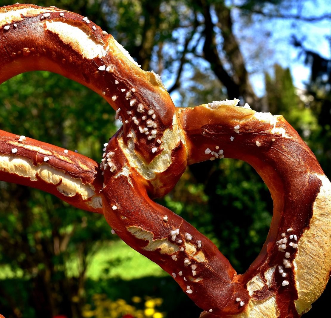 Bretzel-Pretzel-Allemagne-Bavière-Bière-Wurst-Saucisse-voyage