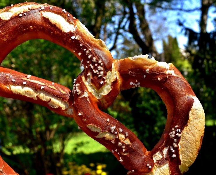 Bretzel-Pretzel-Allemagne-Bavière-Bière-Wurst-Saucisse-voyage