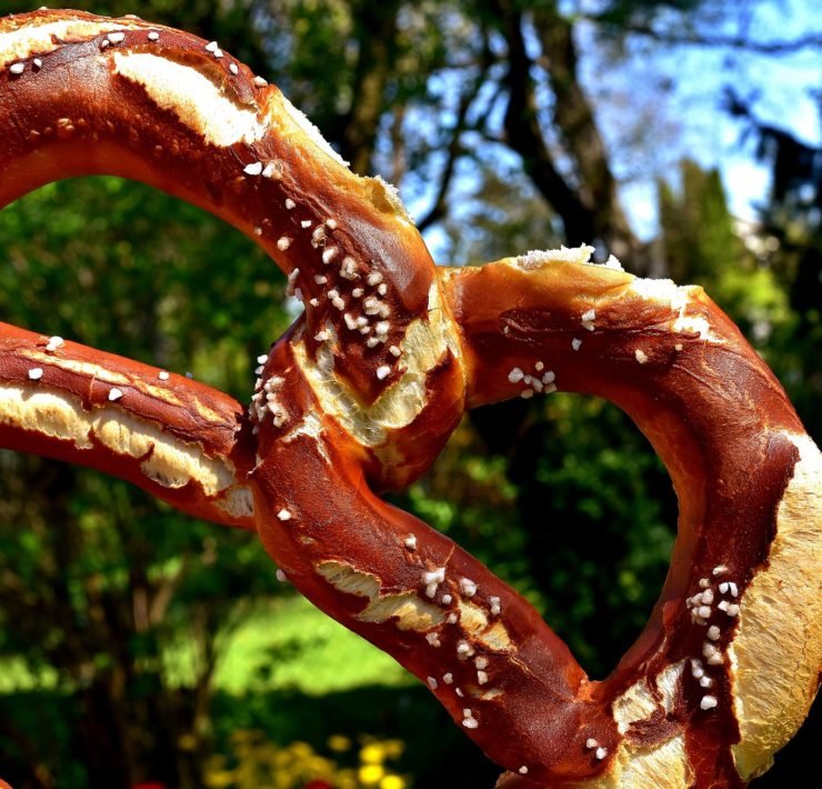 Bretzel-Pretzel-Allemagne-Bavière-Bière-Wurst-Saucisse-voyage