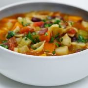 Minestrone-Soupe aux légumes italienne-Pâtes